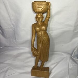 Vintage‎ Hand Carved Wooden Sculpture Statue Figurine Woman Carrying Basket RARE